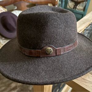 Cabela's Brown Felt Western Hat with Leather Band Fedora NEW without tags